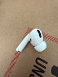 Lewa słuchawka AirPods Pro 1 Apple
