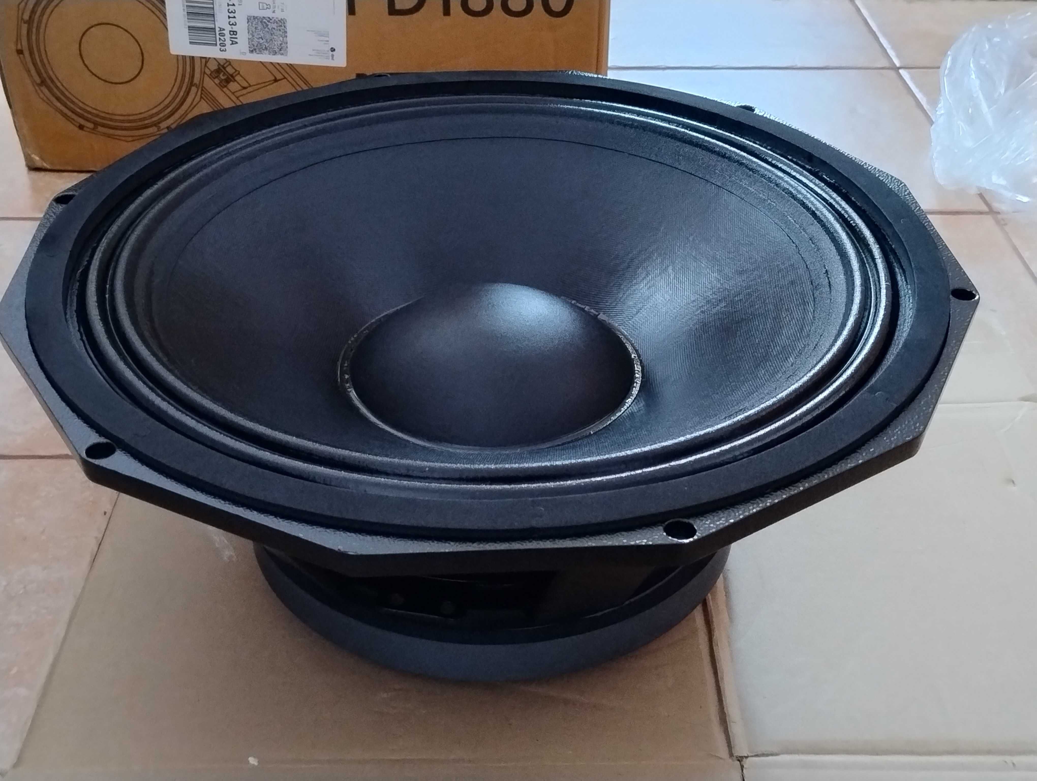 estradowy PD 1880 głośnik basowy 18' nowy bas subwoofer,