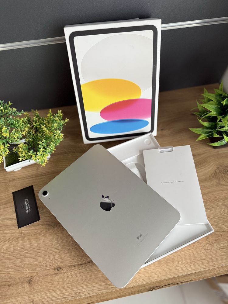 Apple Ipad 10 64 GB NEW ! Silver Open BOX