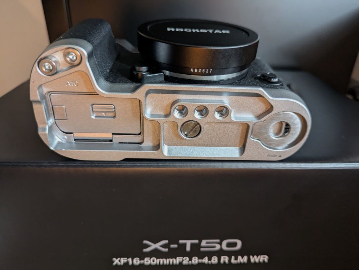 Fujifilm XT50 - Máquina Fotográfica