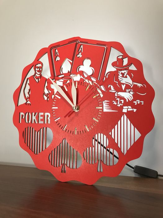 Дерев‘яний годинник Poker,з підсвіткою