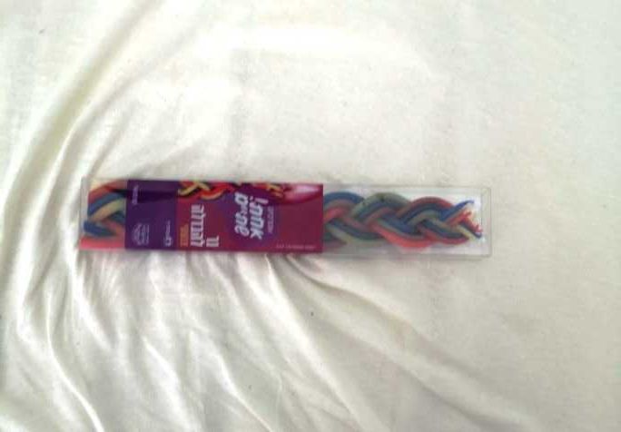 Judaiki- Świeca Hawdalowa, 25 cm., cztery kolory splotów, z Izraela.