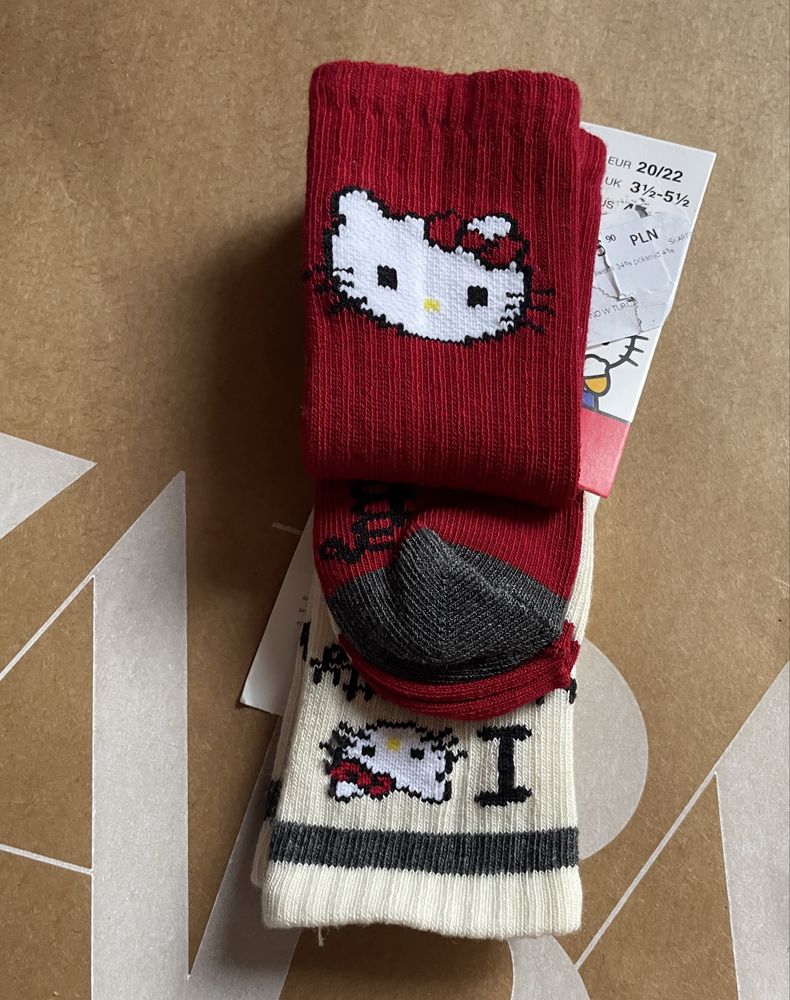 Skarpety 2 pary Zara z motywem Hello Kitty