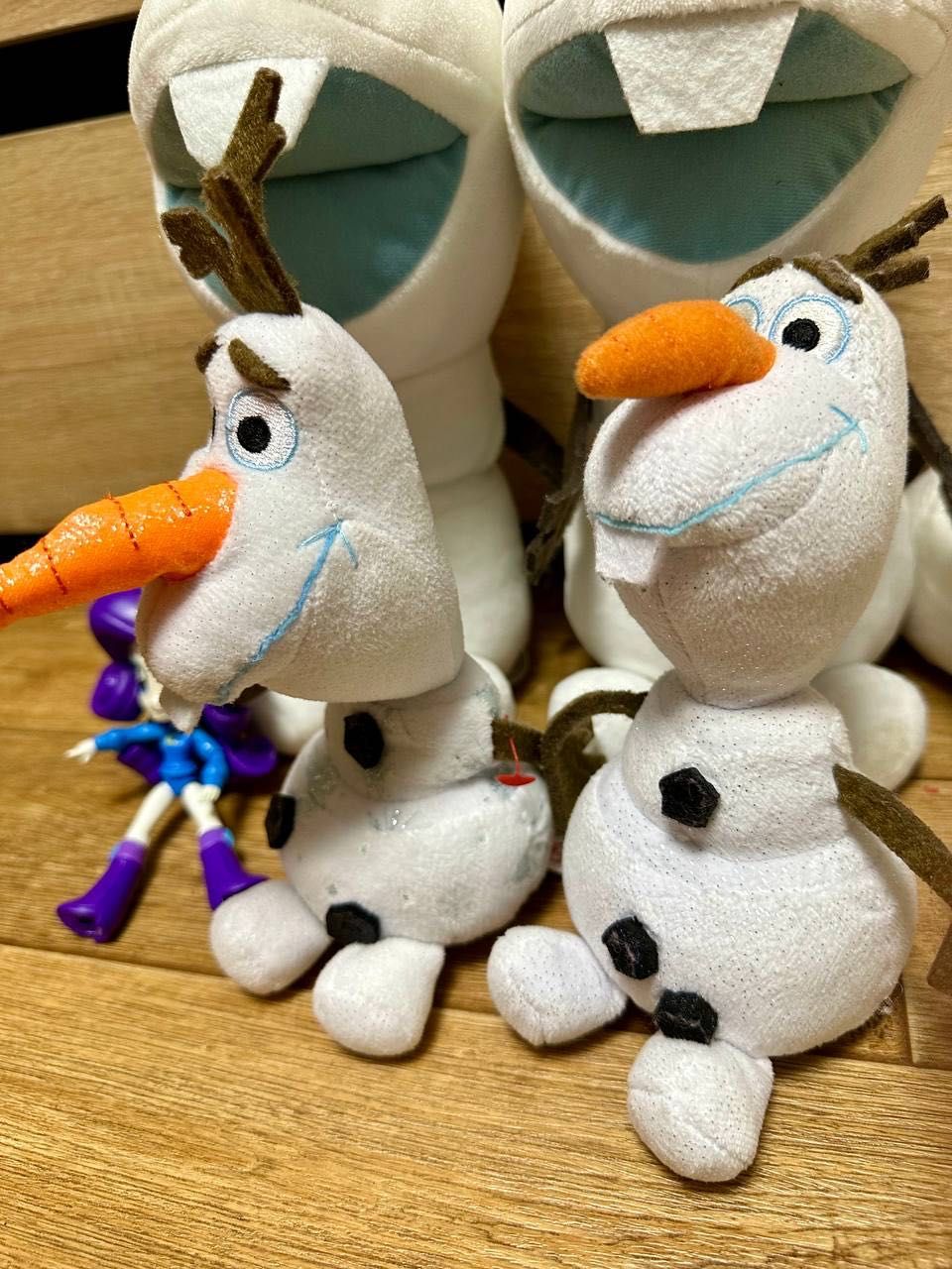 Мягкі іграшки сніговика Олафа Дісней