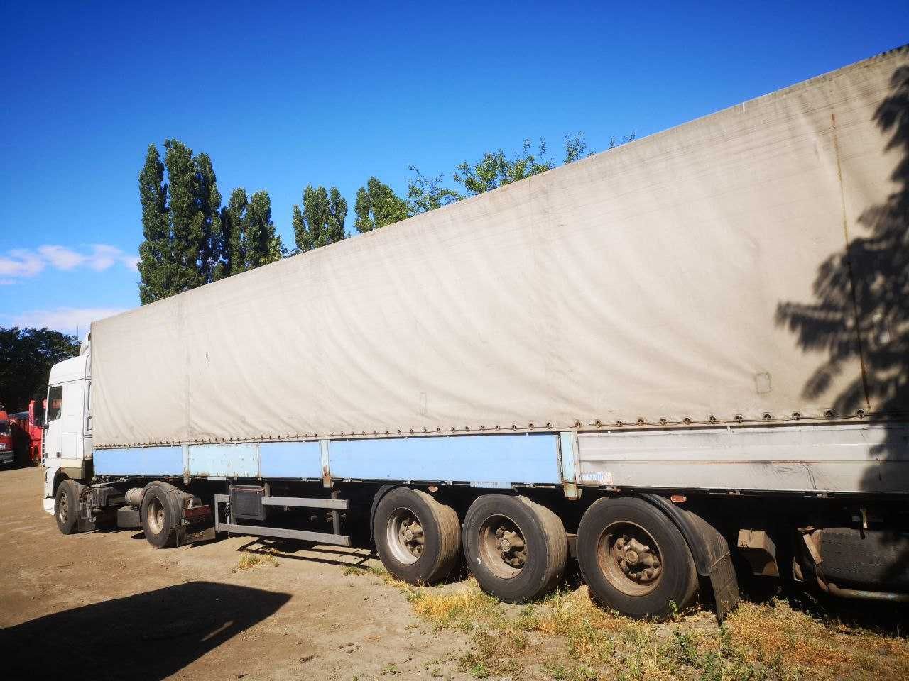 DAF XF 95 тягач 2000рік