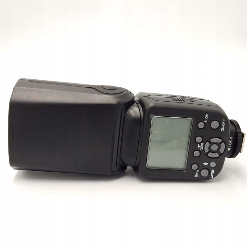 Triopo Tr-988 Flash Speedlite