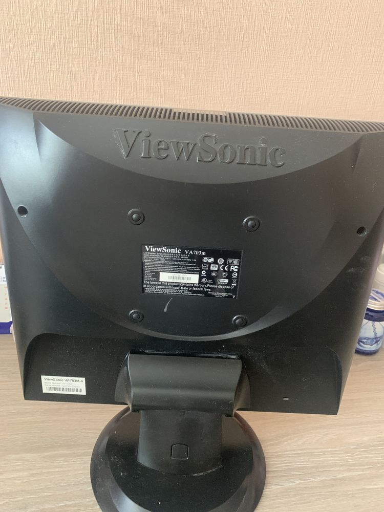 Монитор Viewsonic VA703m-4 + клавиатура Atech lcd-200