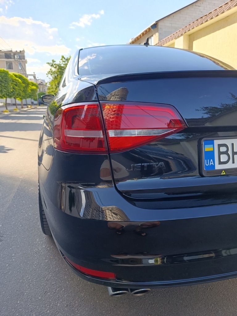 Джетта мк6. Jetta 6 Комплект задніх стопів, Оригінал. 2015 рест