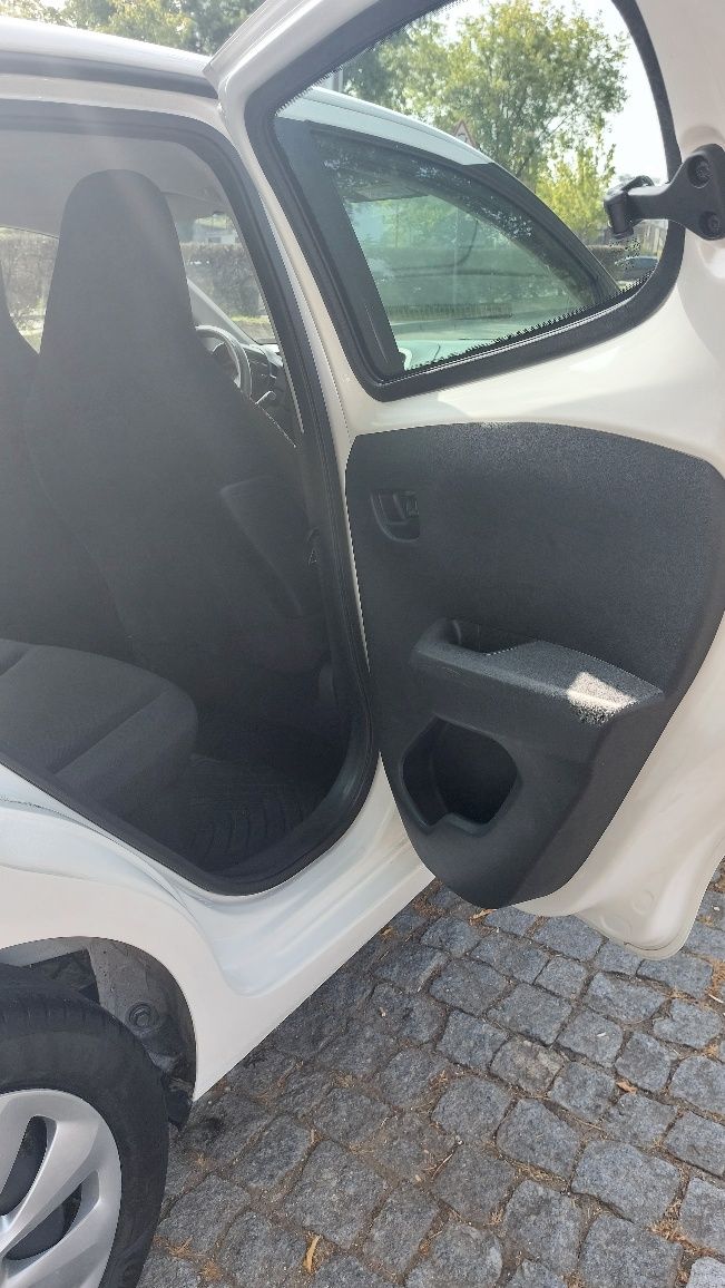 Viatura marca Citroen C1