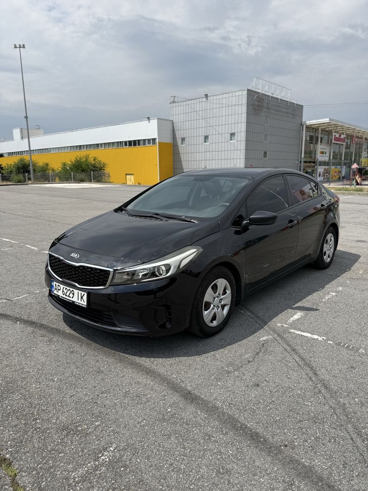 KIA FORTE 2018 год выпуска