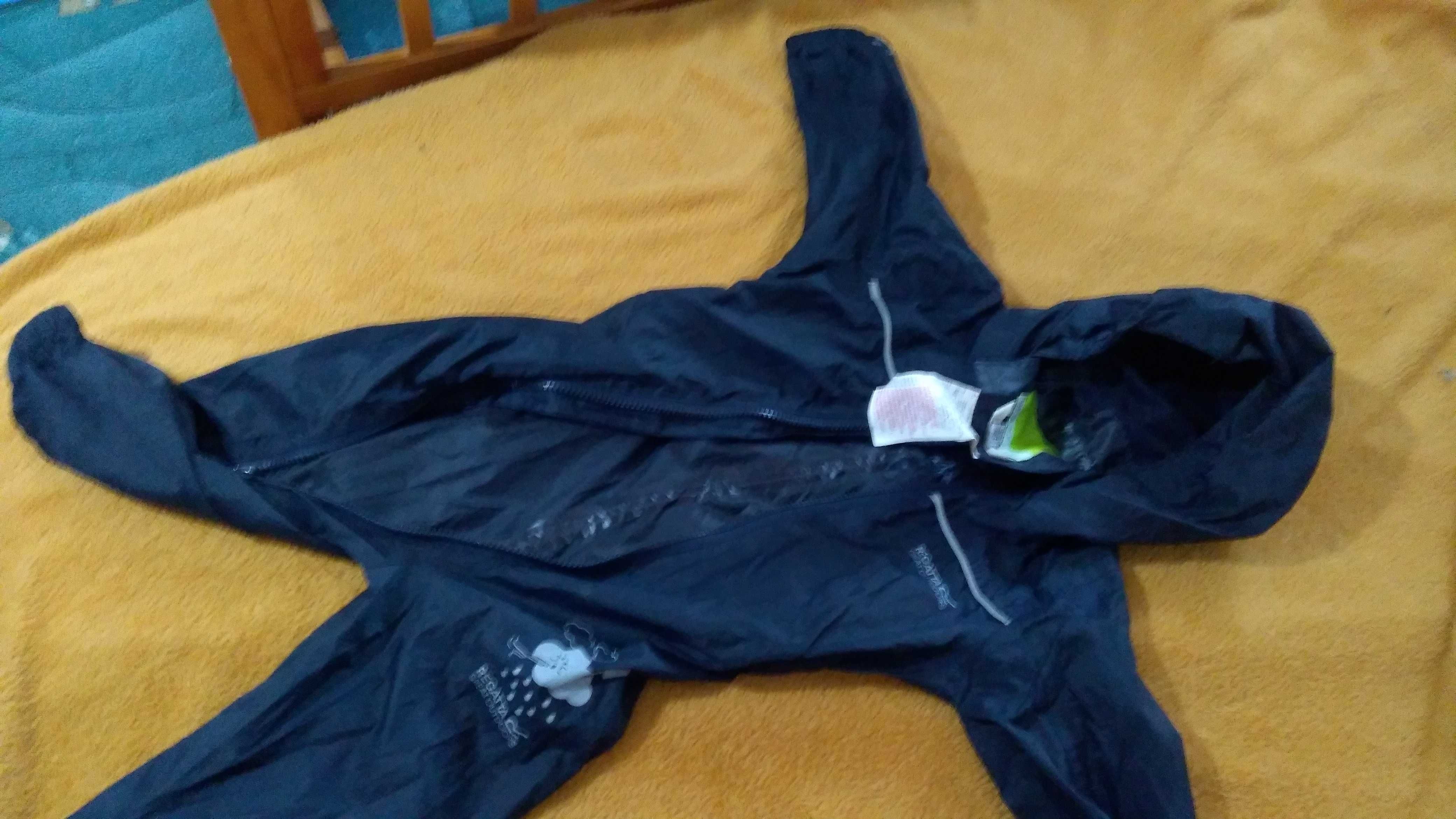Комбинезон, дождевик