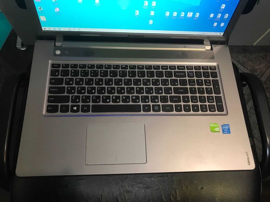 Ноутбук Lenovo Z710, 17", i7-4700MQ, RAM 8Gb, SSD 250Gb, HDD 1 Tb