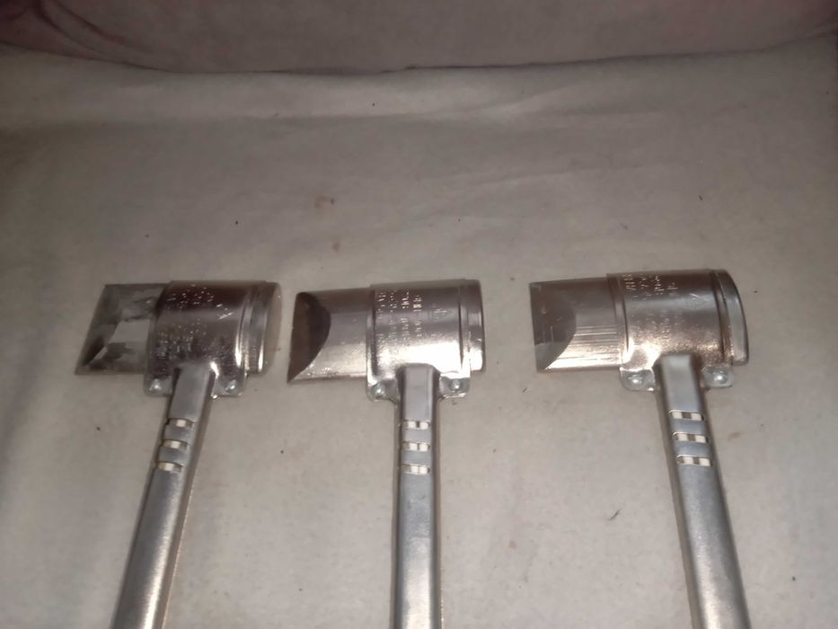 Lutownica z płaskim grotem 100W - NOWA z 1991r