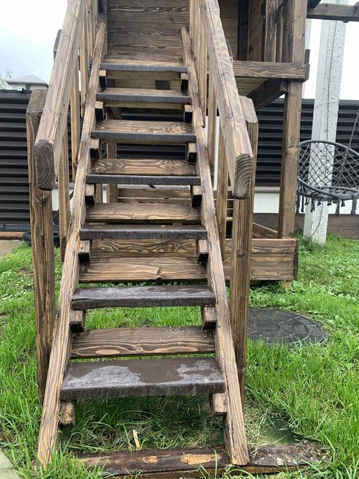 Дитячий майданчик, розважальний майданчик для дітей, будиночок