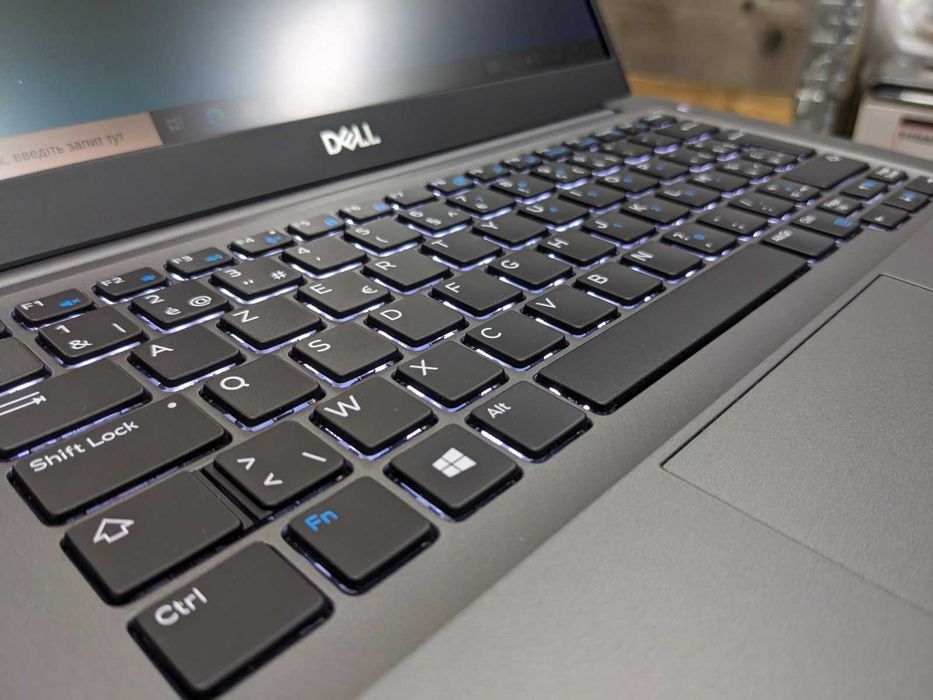 Ноутбук Dell Latitude 7390 легкий та потужний 5шт