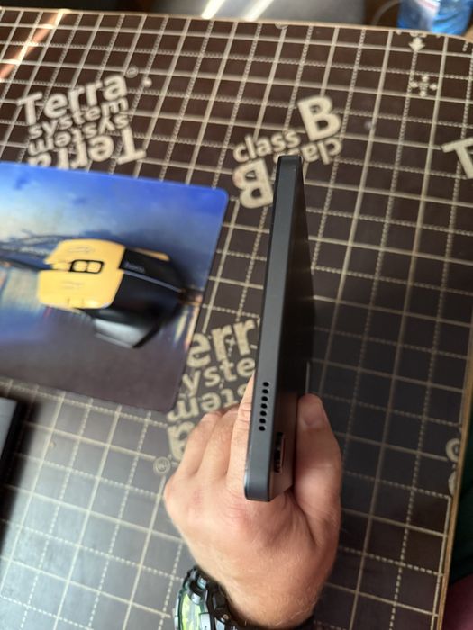 Планшет Samsung Tab A9 4G 8/128Gb