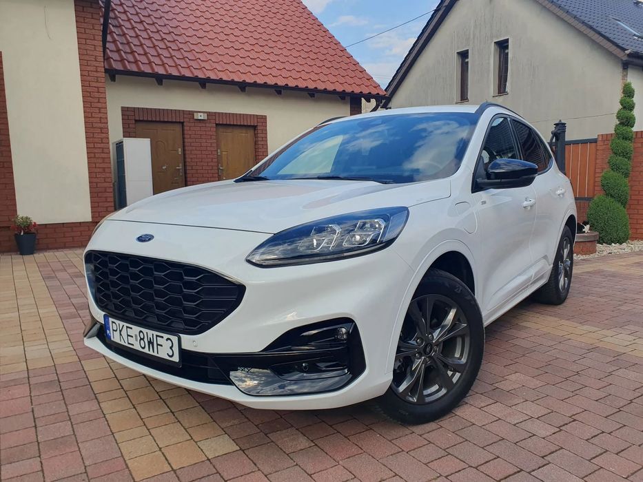 Ford Kuga Ford Kuga 2.5 PLUG_IN ST-LINE 2022R.