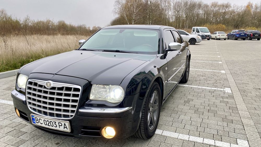 Продам Крайслер 300С