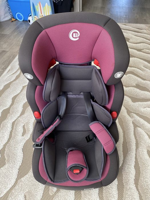 Дитяче автокрісло