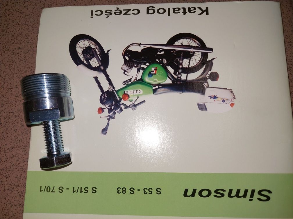 Sprzedam nowy katalog czesci instrukcja obsługi+sciagacz magneta simso