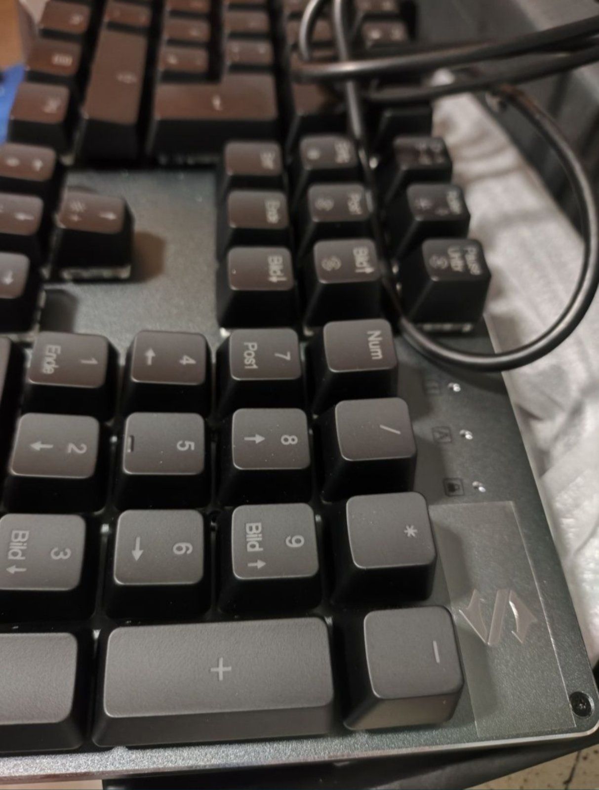 Механическая игровая клавиатура Black Shark RGB