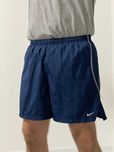 Спортивні шорти Nike (L)