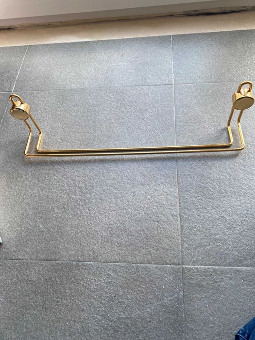 Conjunto acessórios WC Roca Nina dourado