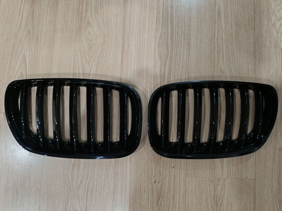 Grelha BMW E90 novas