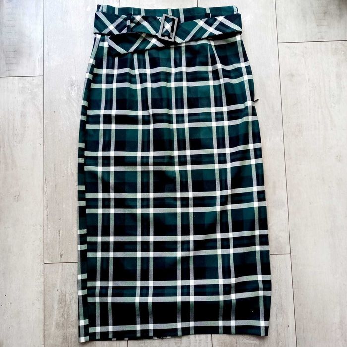 Spódnica ZARA ołówkowa w kratę rozm. S/M – z paskiem, elegancka