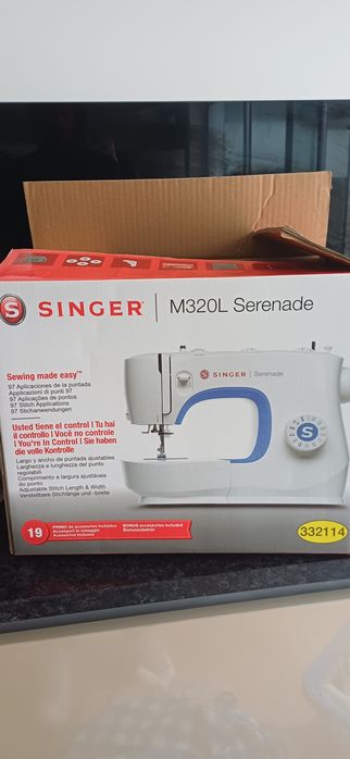 Maquina de costura Singer M320L Serenade