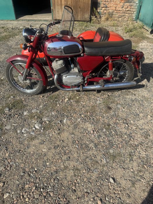 Продам яву з коляской