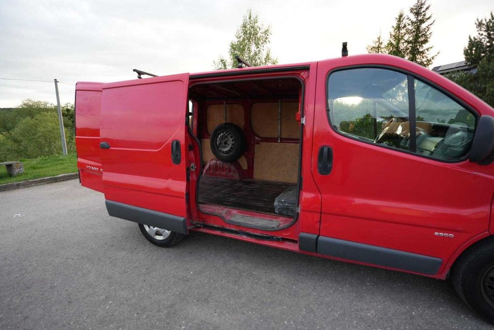 Sprzedam Opel Vivaro  2.0 2007