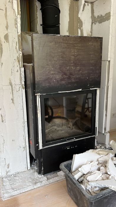 Kominek pod zabudowę używany