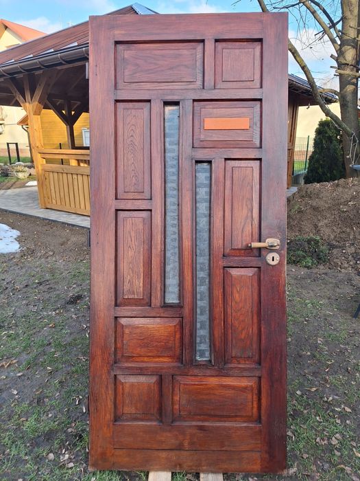 Drzwi debowe z futryna