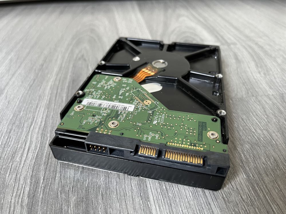 Вінчестер HDD 1 TB