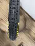 Maxxis high roller 3 Novo dh casing