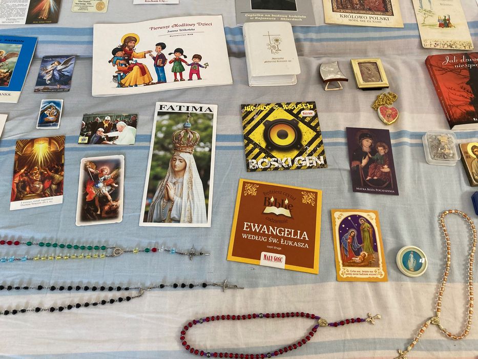 Dewocjonalia różne