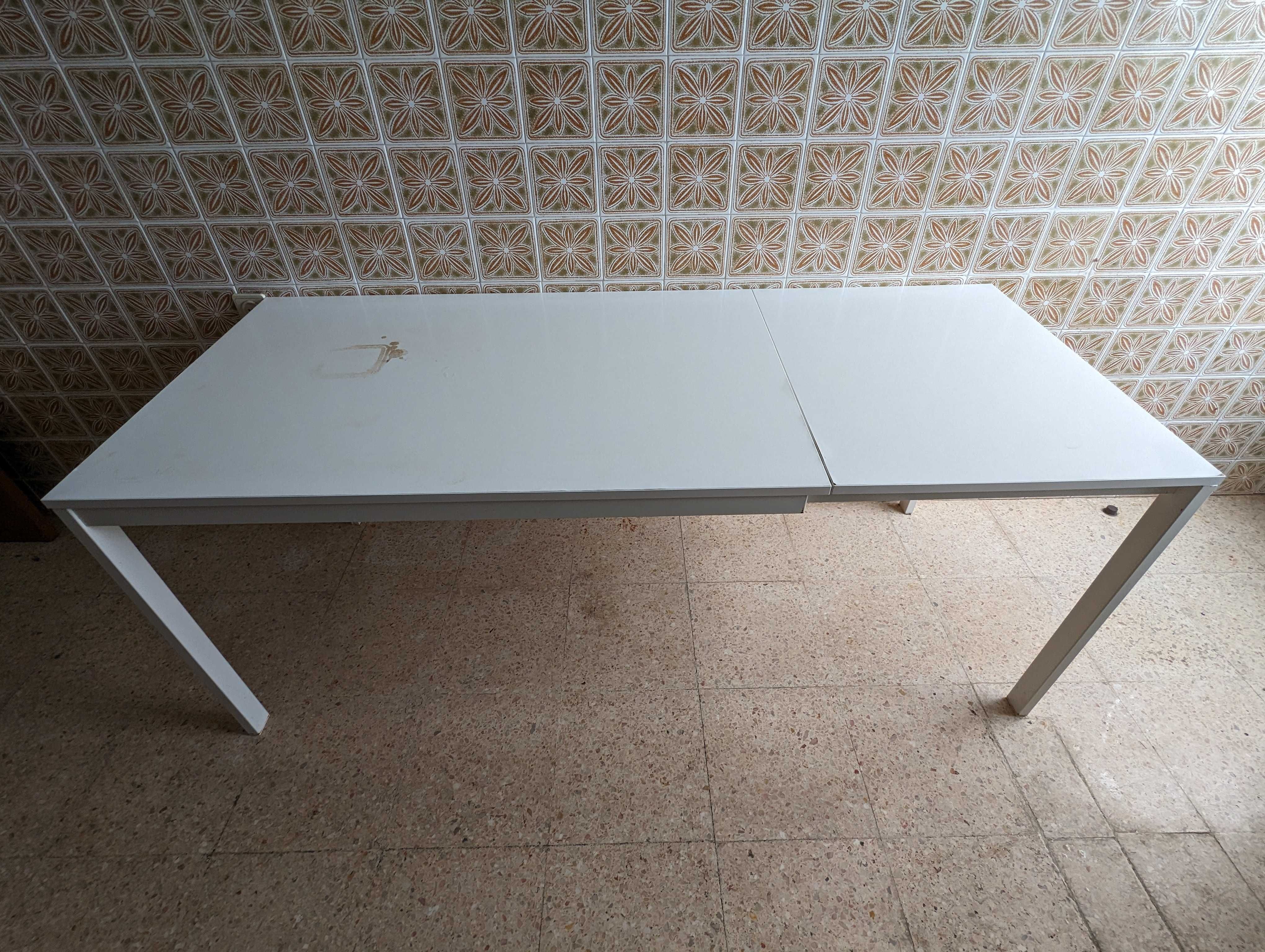 Mesa Cozinha Extensível VANGSTA para 4 ou 6 pessoas de 120 ou 180 x 75