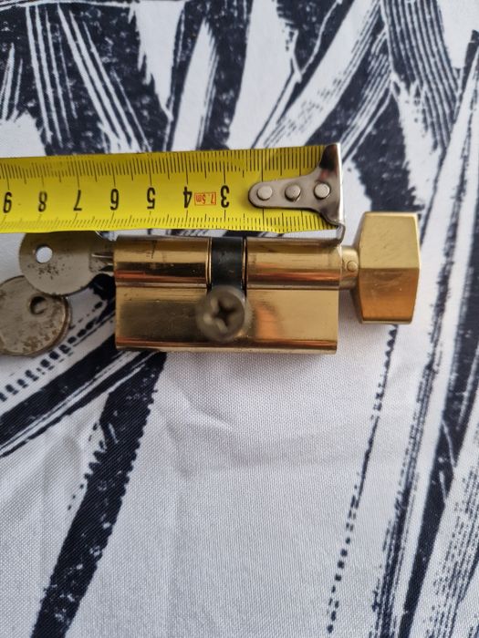 Wkładka z motylkiem do zamka  30/30 3 Klucze