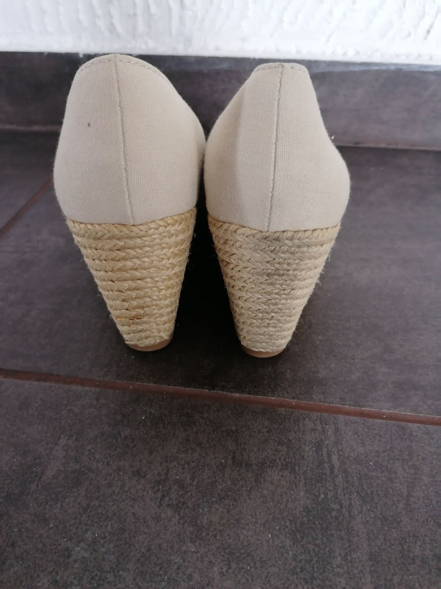 Clarks espadryle sandały botki koturn rozm. UK 4 EU 37 23,5 cm bdb