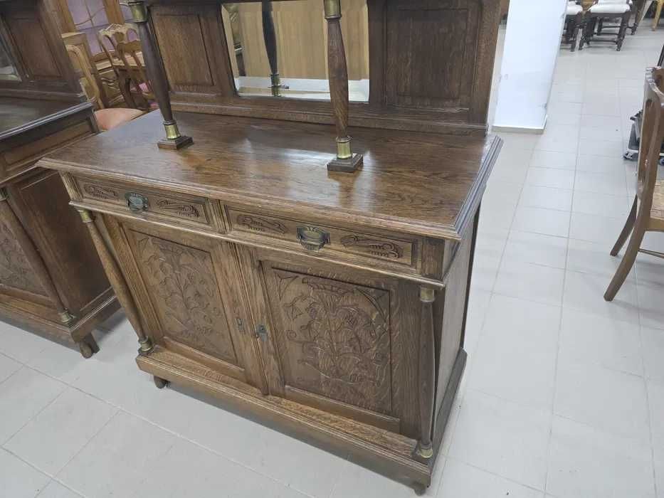 Kredens dębowy w stylu secesyjnym. Transport cały kraj.