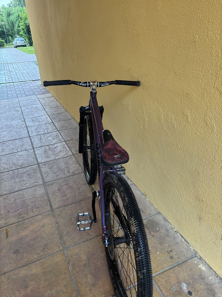 Rower Dirt NS Bikes Movement 1 | Bomber Z2 | RaceFace | 10,8 kg
