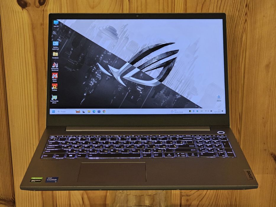 ThinkBook 15.6"/i5 11400H/GTX 1650/RAM 16GB/SSD 512GB