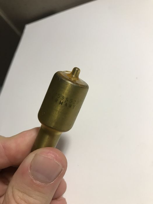 Розпилювач форсунки Bosch DLL 153 S 529 made in Germany