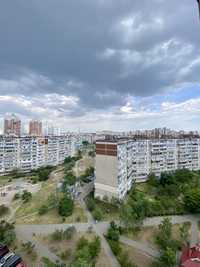 Продам 1 кімнатна квартиру Троещина, Бальзака 68.