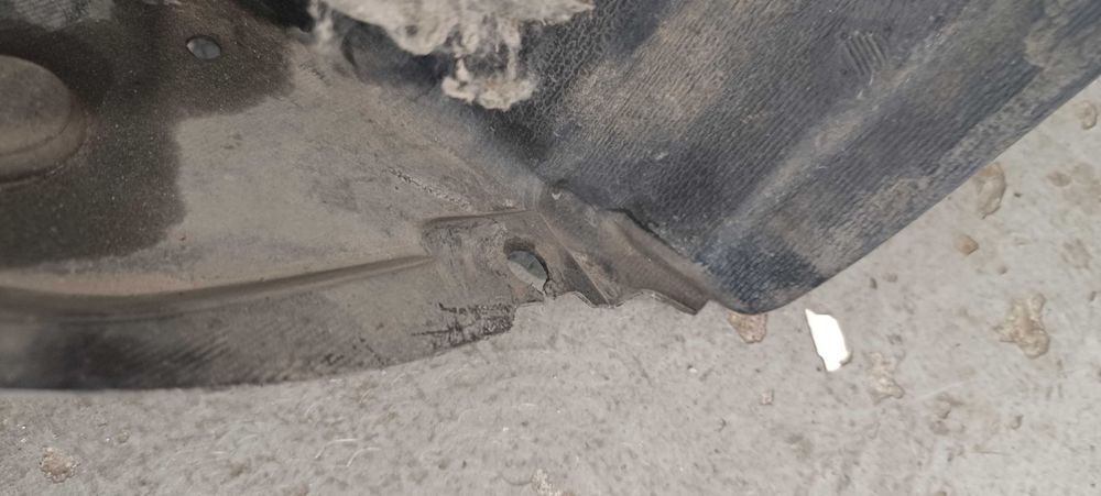 Подкрыльник lexus is 250 12 год