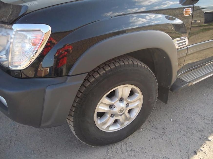 Toyota Land Cruiser 100 Расширители арок