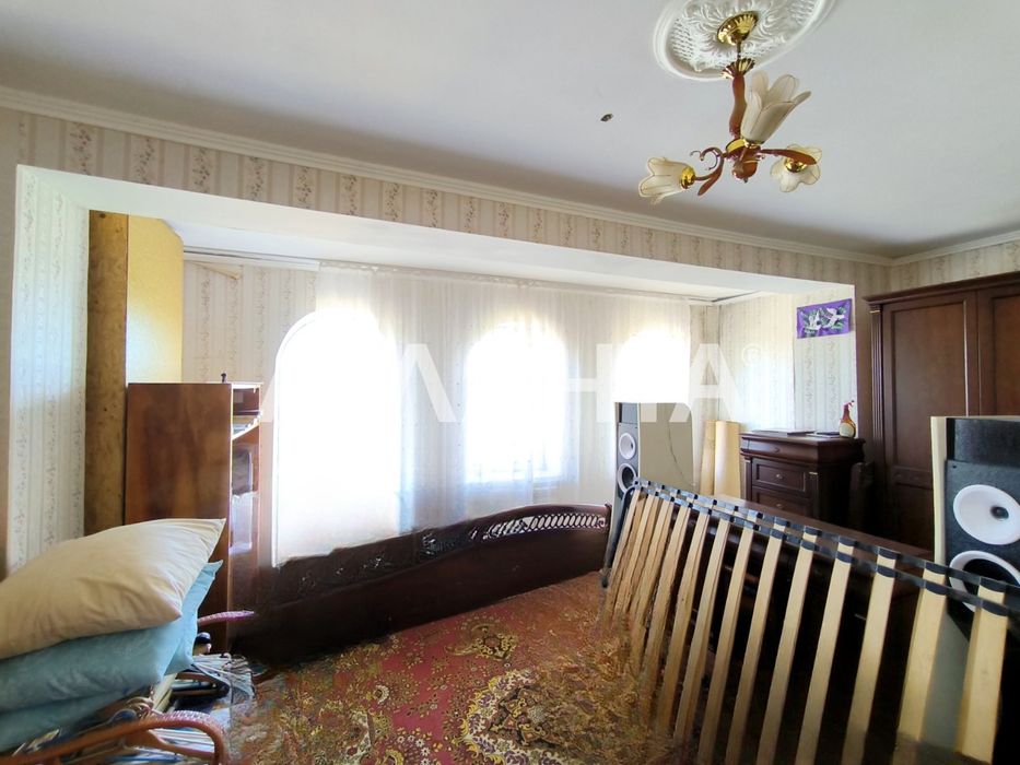 Крепкий дом в с. Нерубайское
