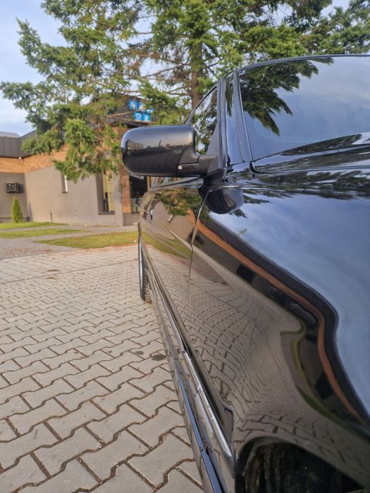 Бмв е38 740d 2001