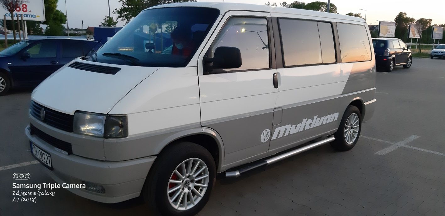 VWT4 Multivan 2,4TD